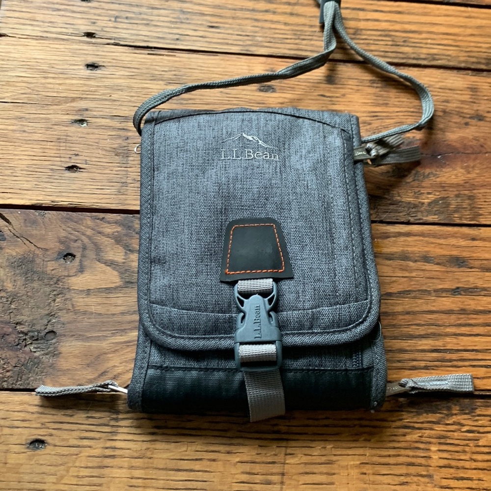 LL Bean travel bag